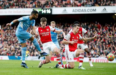 Scandal cu pariurile în Premier League! Arsenal e implicată » Investigația a pornit de la un cartonaș!
