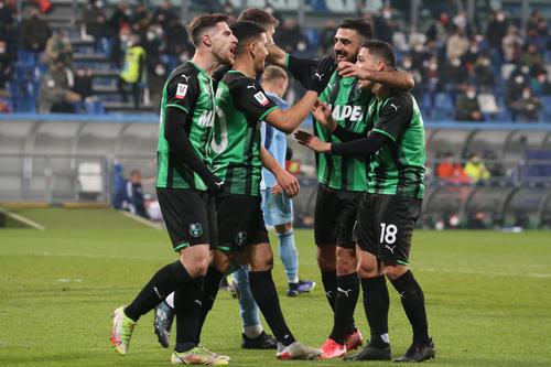 Sassuolo, cu Vlad Chiricheș (32 de ani) pe banca de rezerve, a învins-o pe Cagliari, scor 1-0, și s-a calificat pentru prima dată în istorie în sferturile de finală din Cupa Italiei.