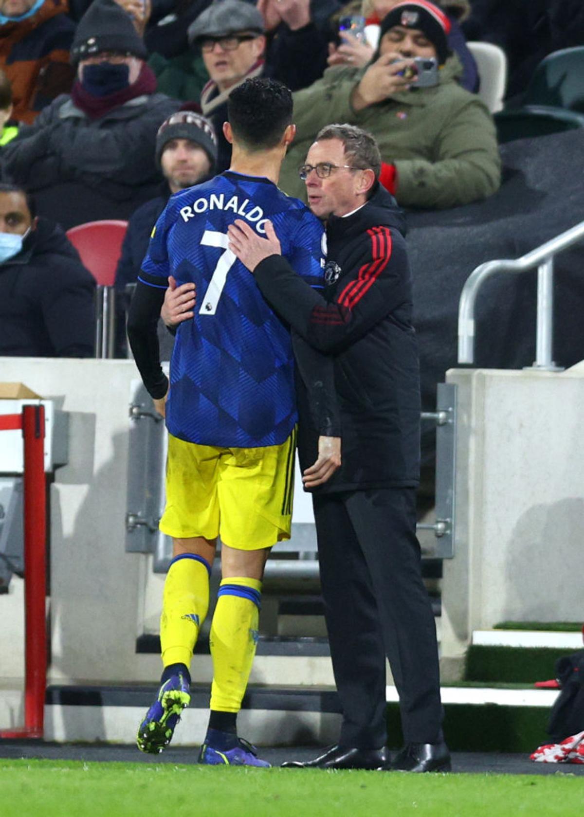 Cristiano Ronaldo, plin de nervi după schimbarea din meciul cu Brentford » Manchester United, salvată de tineri