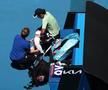 Scene dureroase la Australian Open » A fost nevoită să iasă de pe teren în scaun cu rotile