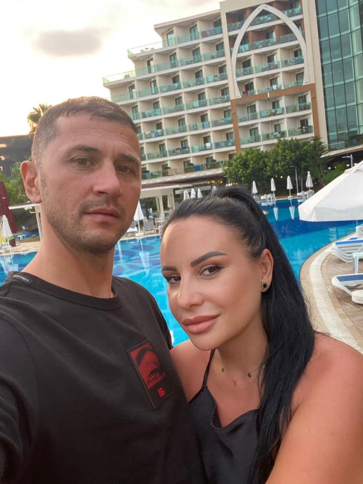 De necrezut! Unde lucrează în prezent Claudiu Răducanu » „Blocnotes” s-a recăsătorit, după ce fosta nevastă i-a luat banii
