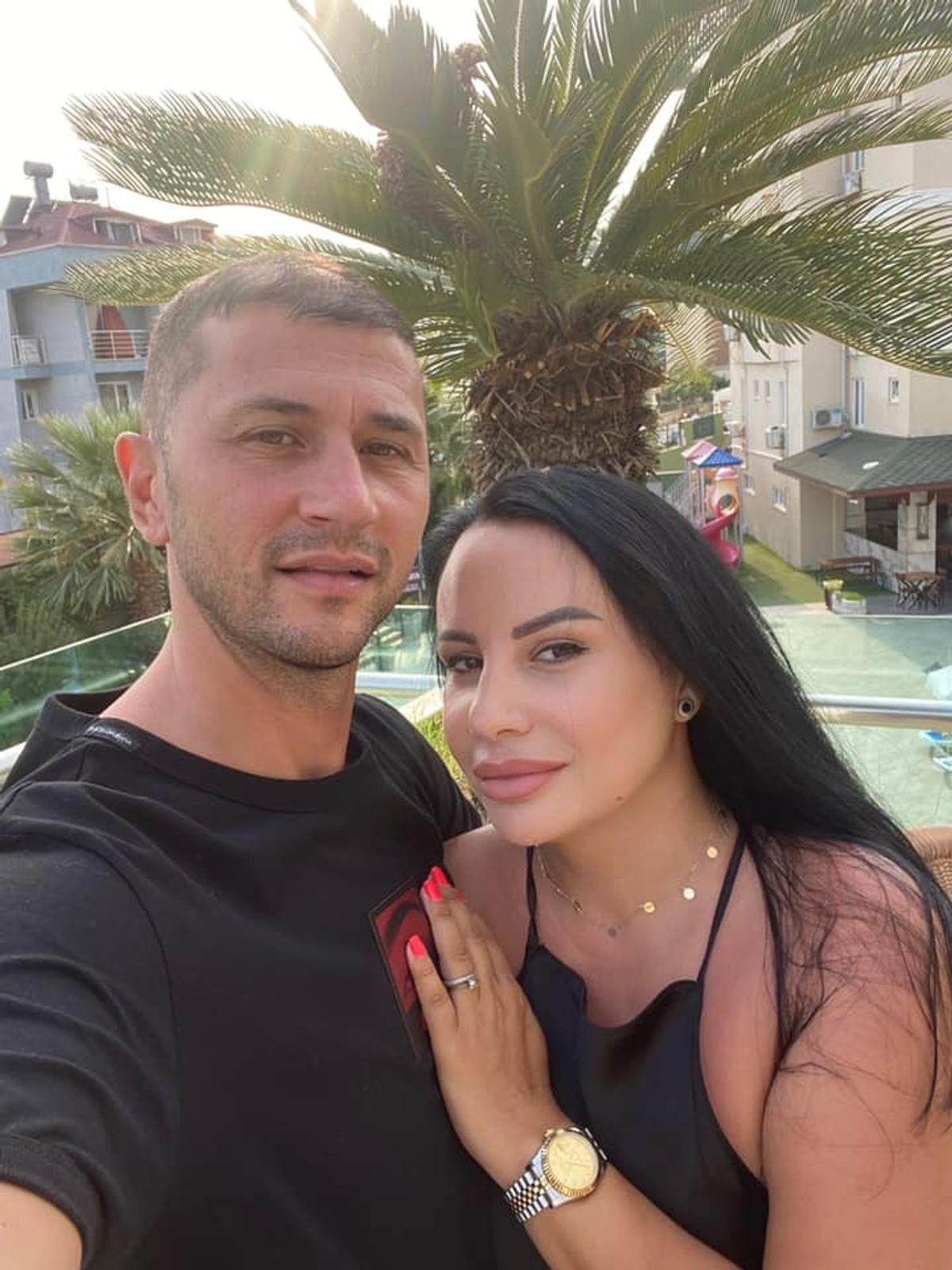 De necrezut! Unde lucrează în prezent Claudiu Răducanu » „Blocnotes” s-a recăsătorit, după ce fosta nevastă i-a luat banii