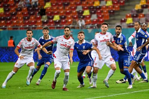 Gorka Larrucea pleacă de la Dinamo, sursa: Imago Images