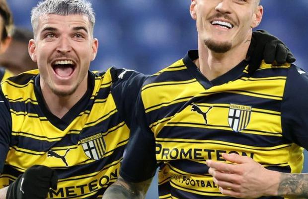 Un fost căpitan al Parmei le dă sfaturi românilor de la liderul din Serie B. Ce trebuie să facă Man și Mihăilă!