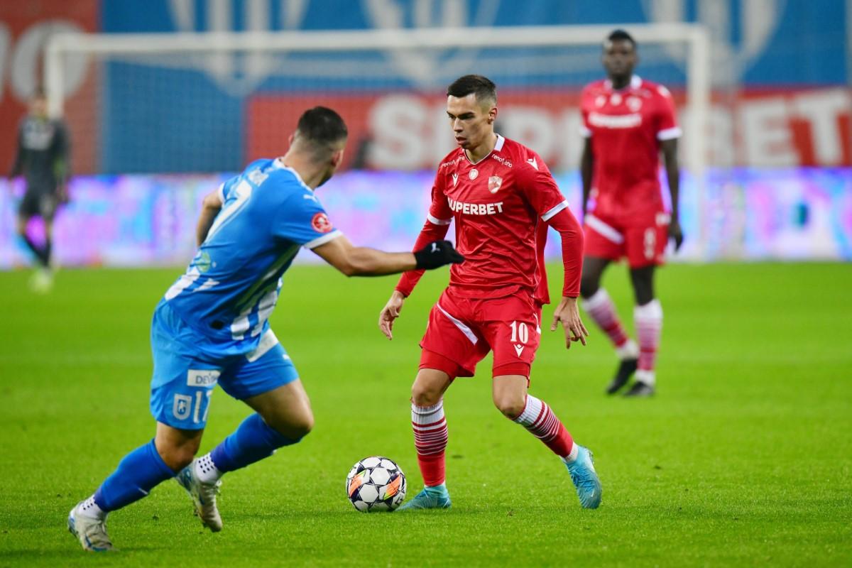 Universitatea Craiova - Dinamo, cele mai tari cadre din meci