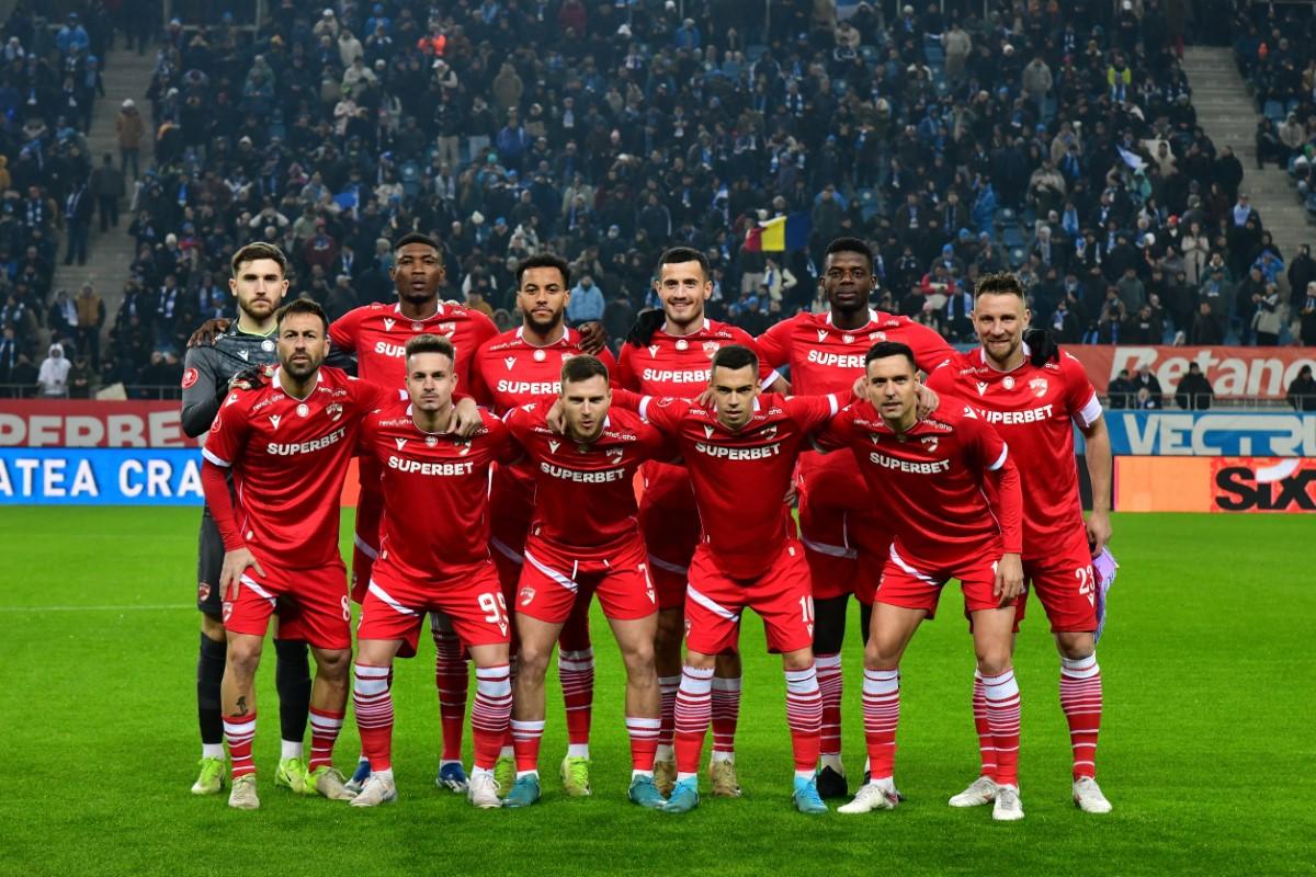 Universitatea Craiova - Dinamo, cele mai tari cadre din meci