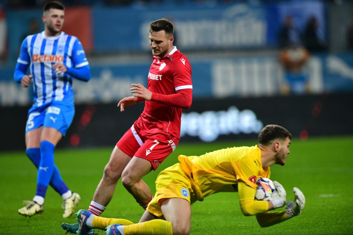 Universitatea Craiova - Dinamo, cele mai tari cadre din meci