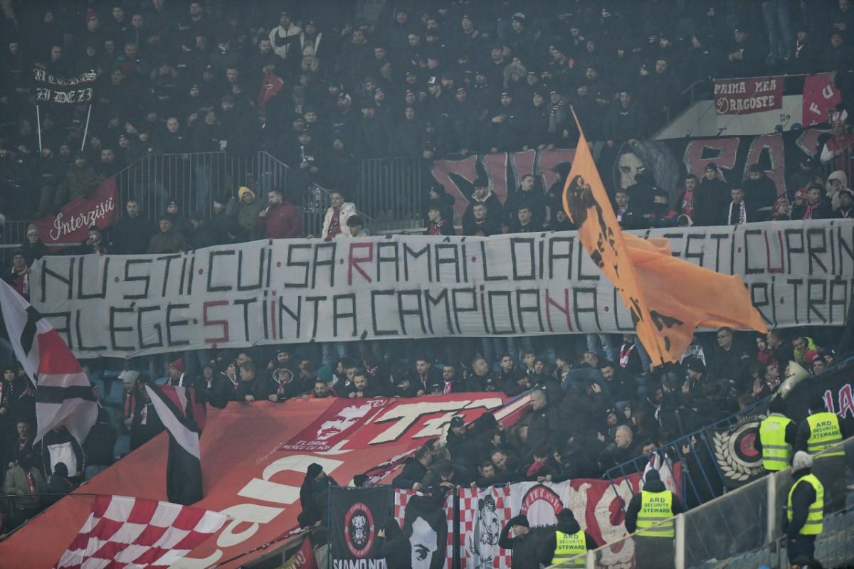 Universitatea Craiova - Dinamo, cele mai tari cadre din meci