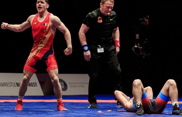 Denis Mihai, puștiul-fenomen din lupte: „Medalie la Olimpiada de la Los Angeles! Doar așa intru în istorie!” + Amintiri din familie: „Mai veneam acasă cu un ochi vânăt”