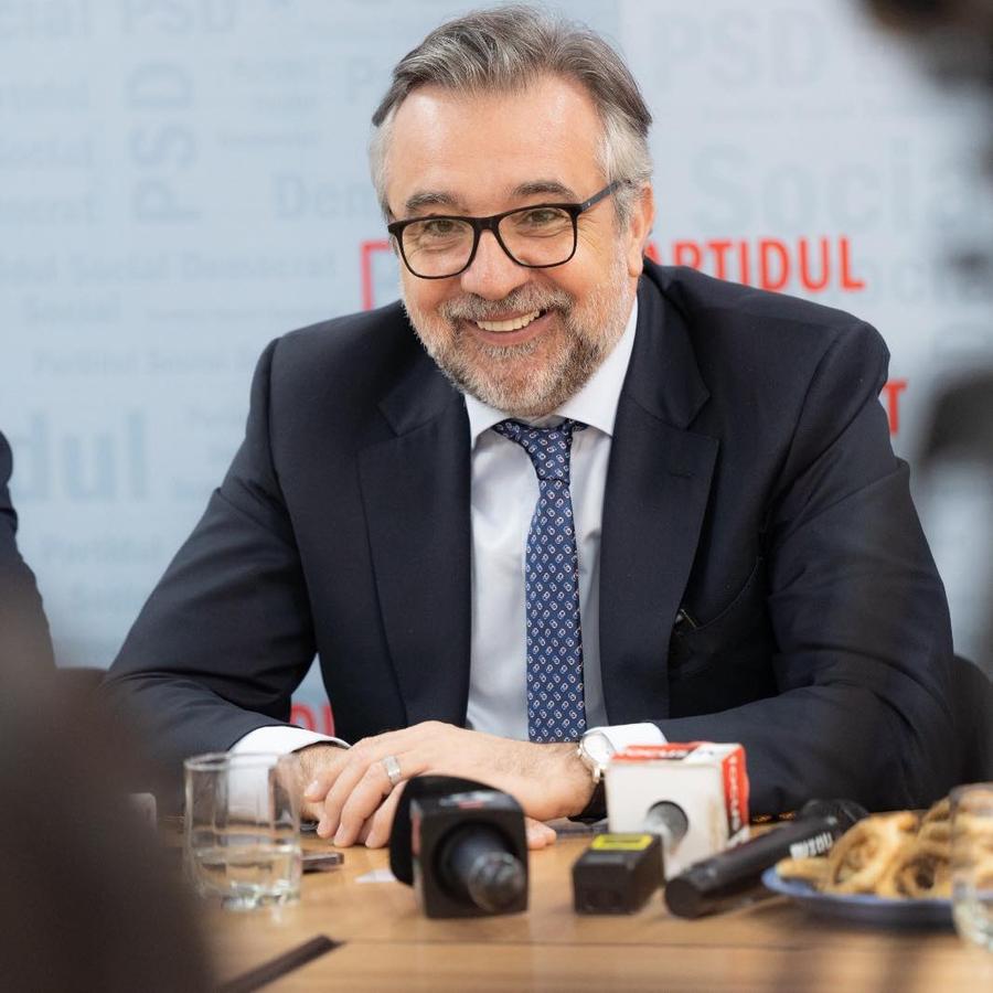 Lucian Romașcanu // foto: Facebook Arbitrajul de la U Cluj - Gloria Buzău, cu Istvan Kovacs protagonist, a ajuns la nivel politic » Ultimele mișcări