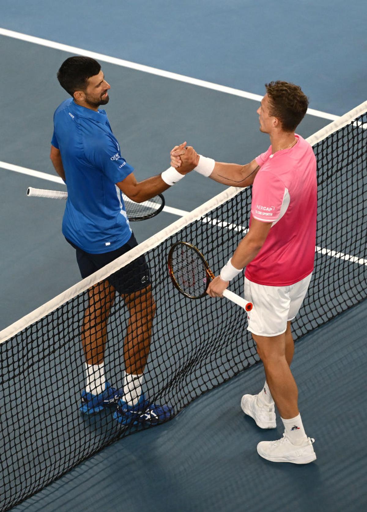Novak Djokovic a refuzat să acorde interviul de pe teren, după victoria cu Jiri Lehecka: „E OK dacă vreți să mă amendați” » A explicat gestul în conferință