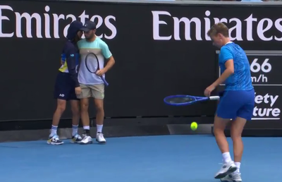 Temperaturile ridicate au provocat probleme la Australian Open! A leșinat în timpul unui meci de dublu