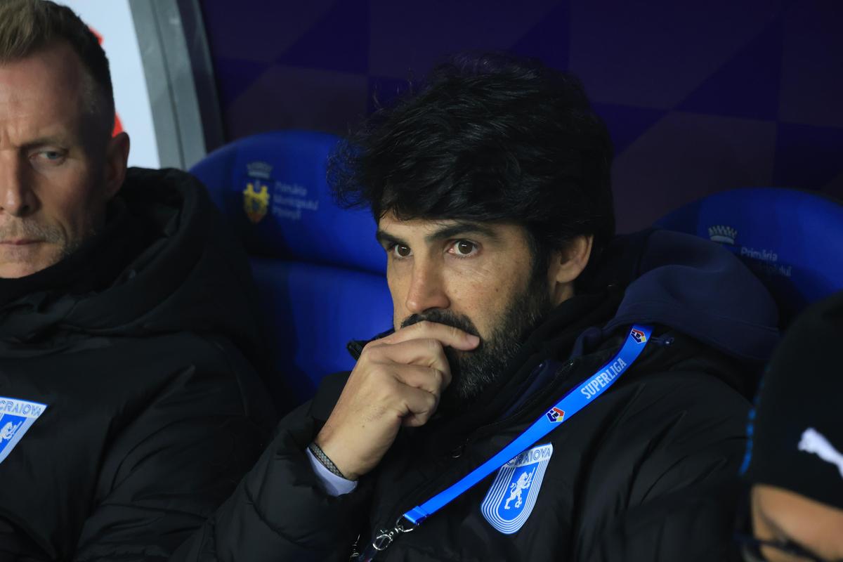 Ce UMILINȚĂ! Universitatea Craiova nu stă la discuții cu Petrolul și revine pe primul loc în Superliga » Clasamentul
