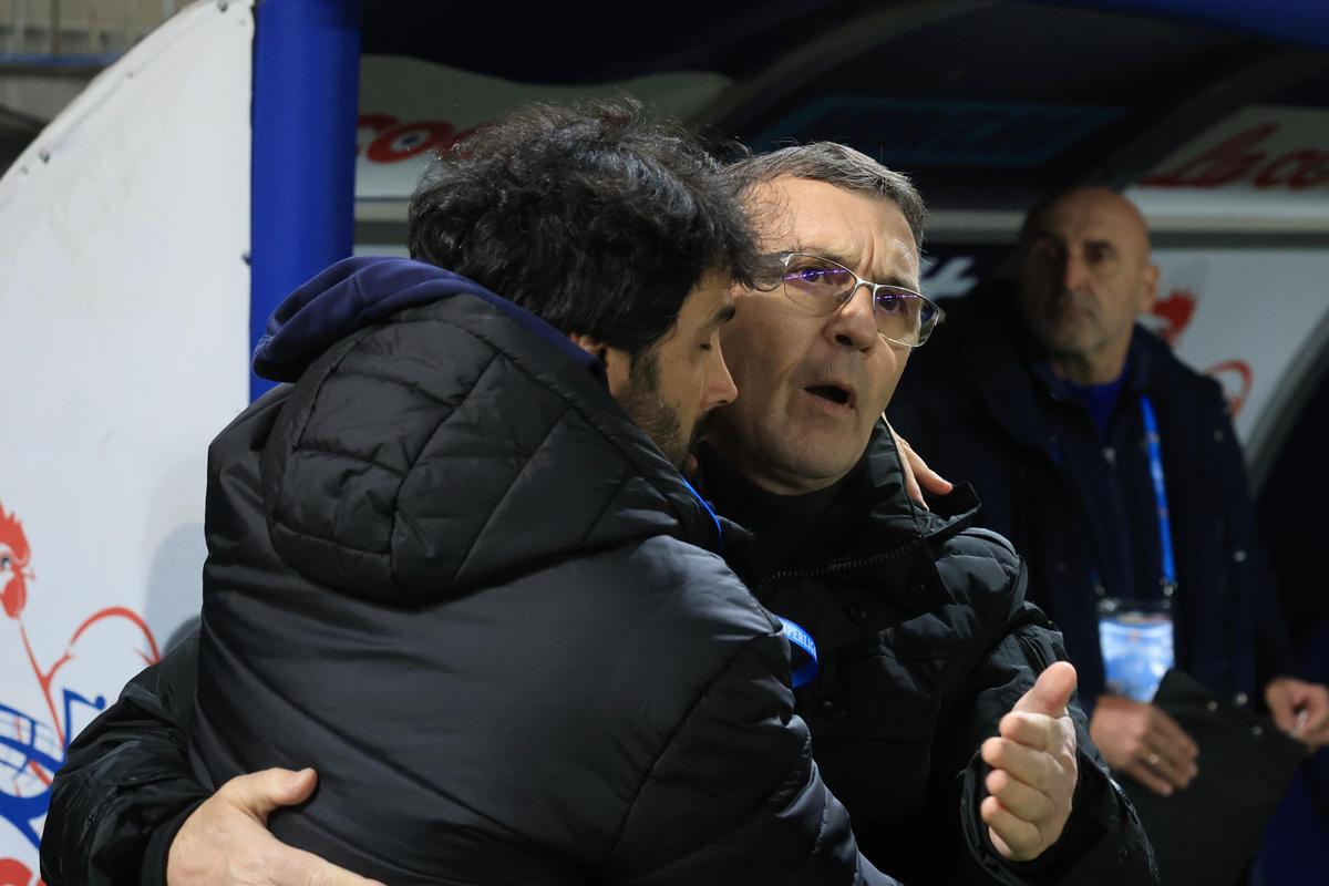 Ce UMILINȚĂ! Universitatea Craiova nu stă la discuții cu Petrolul și revine pe primul loc în Superliga » Clasamentul