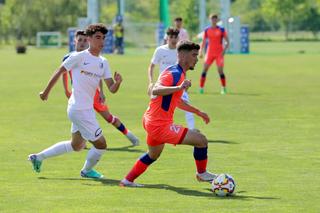 Puștiul ochit de MM în 2023 revine la FCSB: „Mult succes în continuare!”