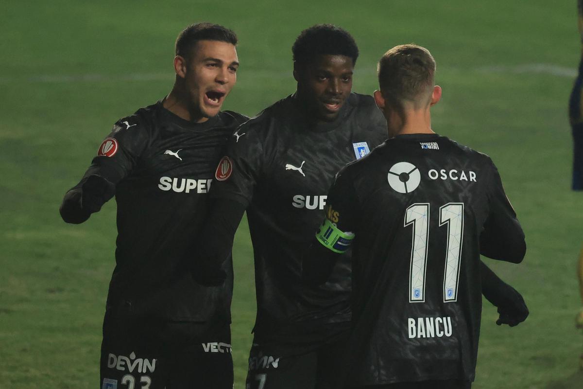 Petrolul - Universitatea Craiova, etapa 22 din Superliga // FOTO: Ionuț Iordache și Andrei Furnigă (GSP.ro)