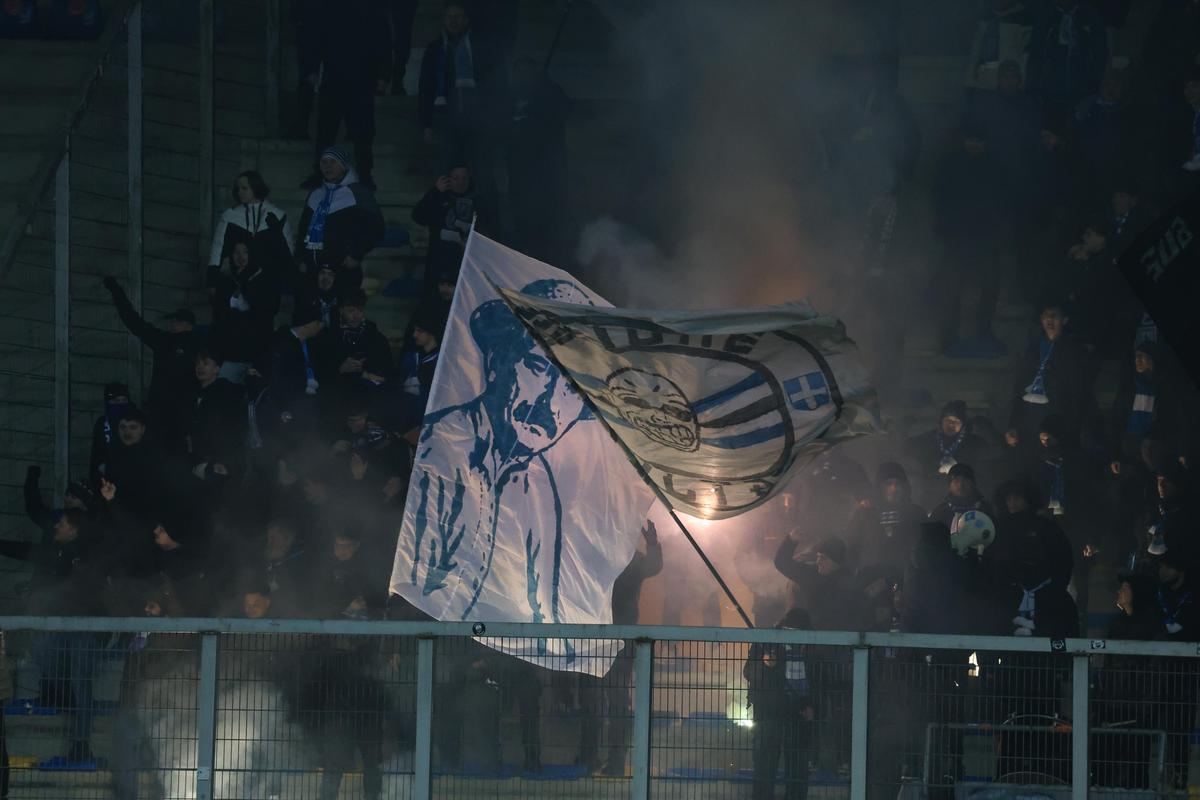 Ce UMILINȚĂ! Universitatea Craiova nu stă la discuții cu Petrolul și revine pe primul loc în Superliga » Clasamentul