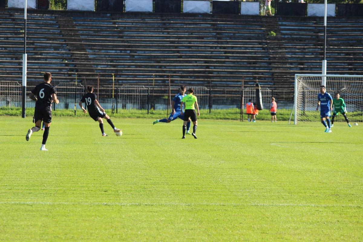 Cum arăta stadionul din Petroșani în 2025