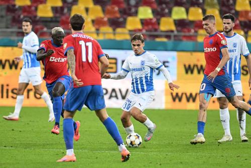 Universitatea Craiova - FCSB, duelul etapei #3 în Cupa României // FOTO: Imago Images
