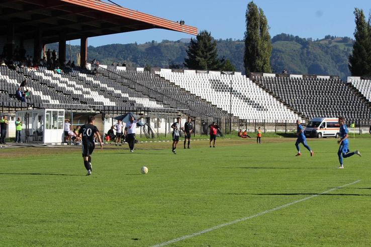 Cum arăta stadionul din Petroșani în 2025 / Foto: Facebook