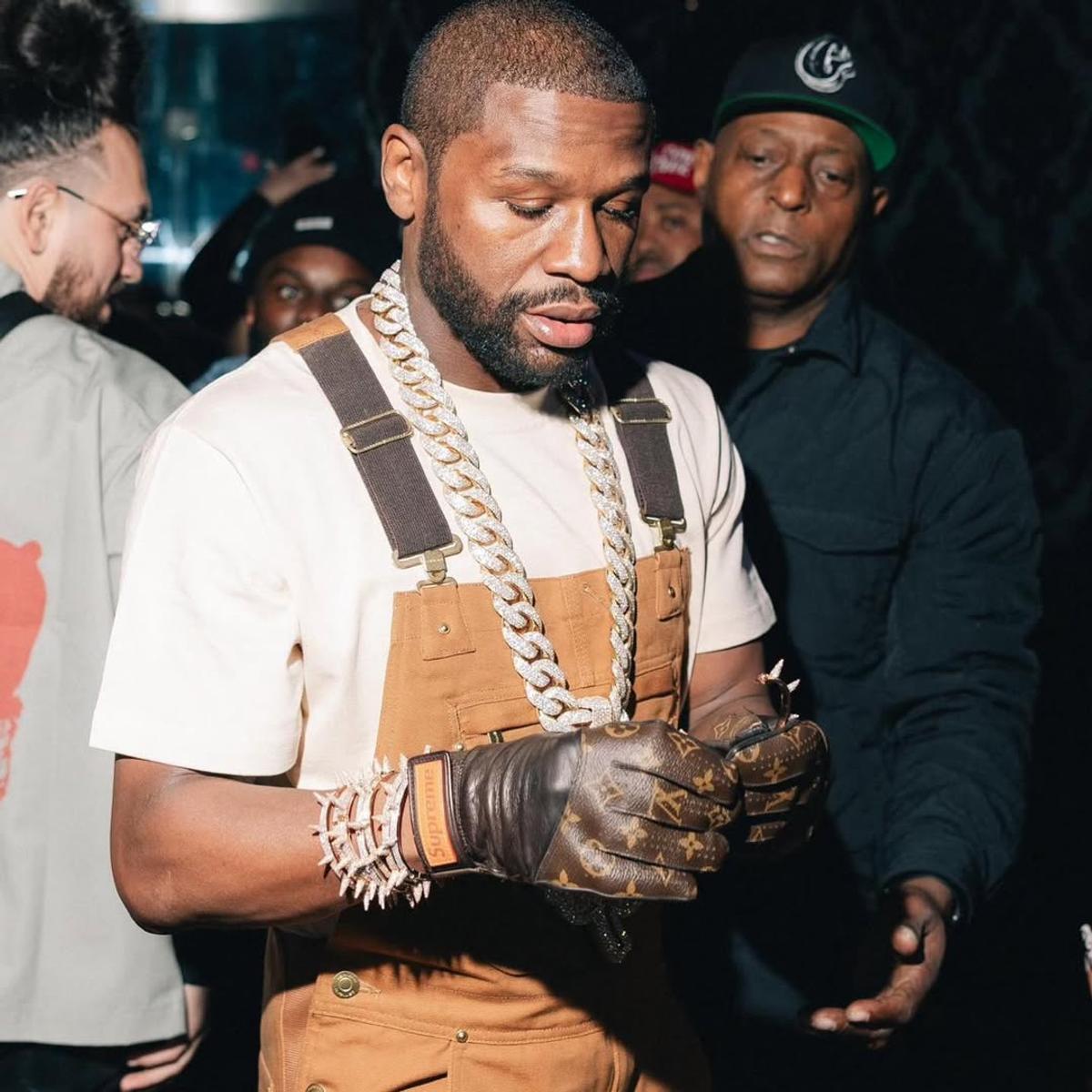 Floyd Mayweather i-a făcut un cadou de 160.000 de lire fostei iubite: „Dacă aș putea alege orice mașină din lume, aș alege-o tot pe aceasta”