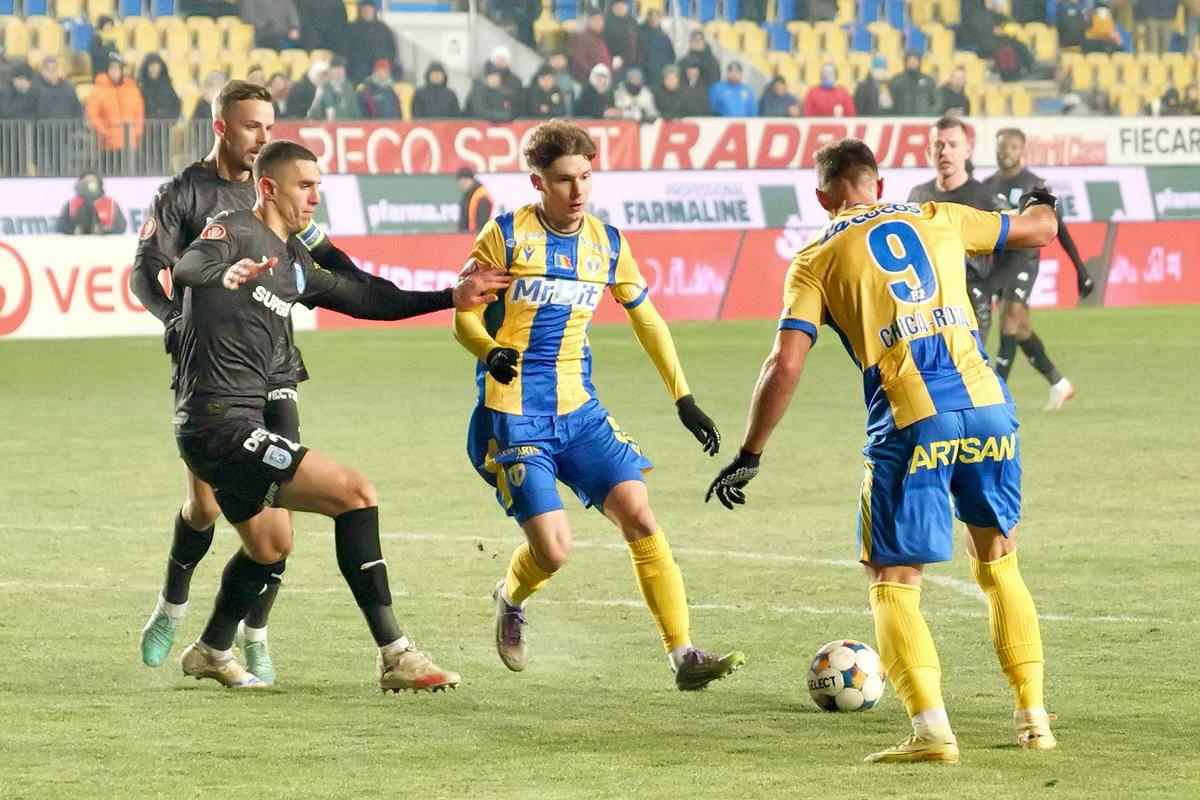 E serios? Filipe Coelho, după lecția de fotbal oferită de Craiova: „Nu a fost ușor”