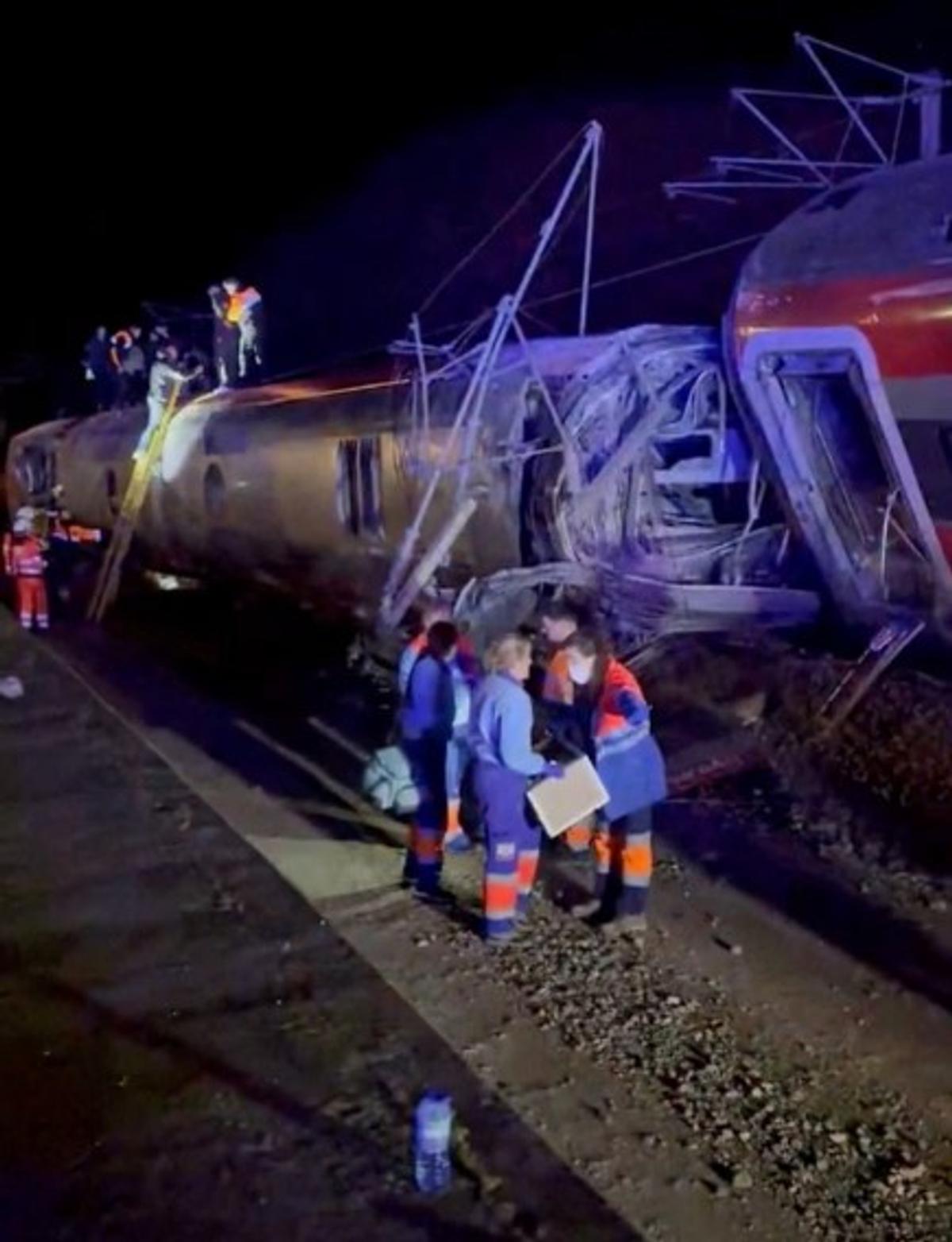 Atenție, imagini cu impact emoțional! Tragedie feroviară la Adamuz cu zeci de victime