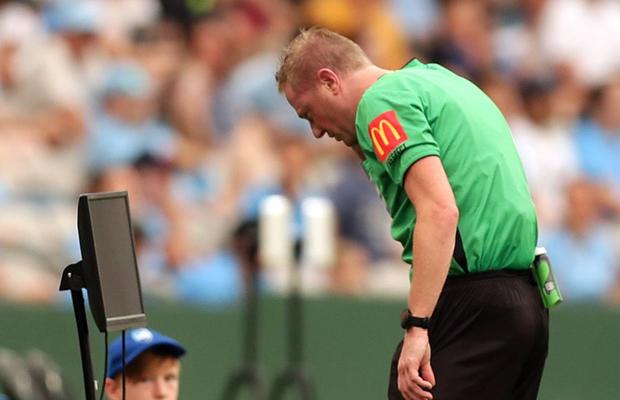 FIFFA 20// Vine VAR-ul și în FIFA? Când ar putea fi introdus în joc