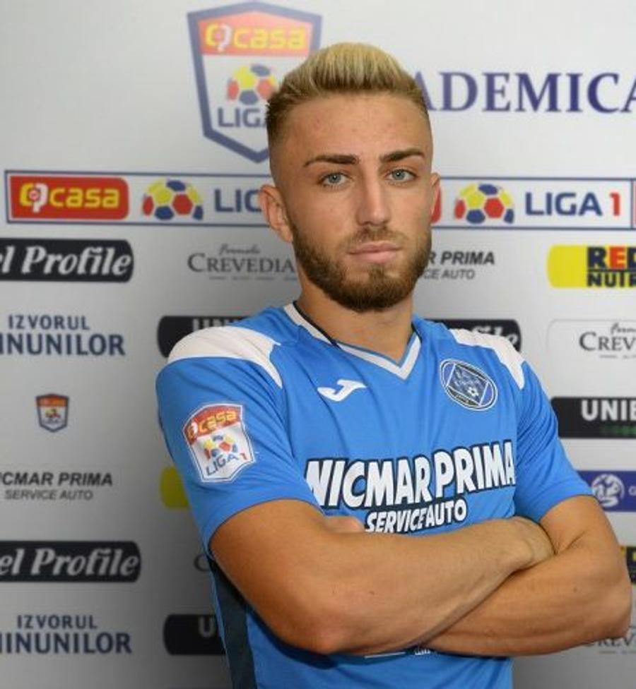Florinel Sandu VIDEO EXCLUSIV » Șocant! Jucător din Liga 1 traumatizat de antrenor: „Vreau să mă las!”