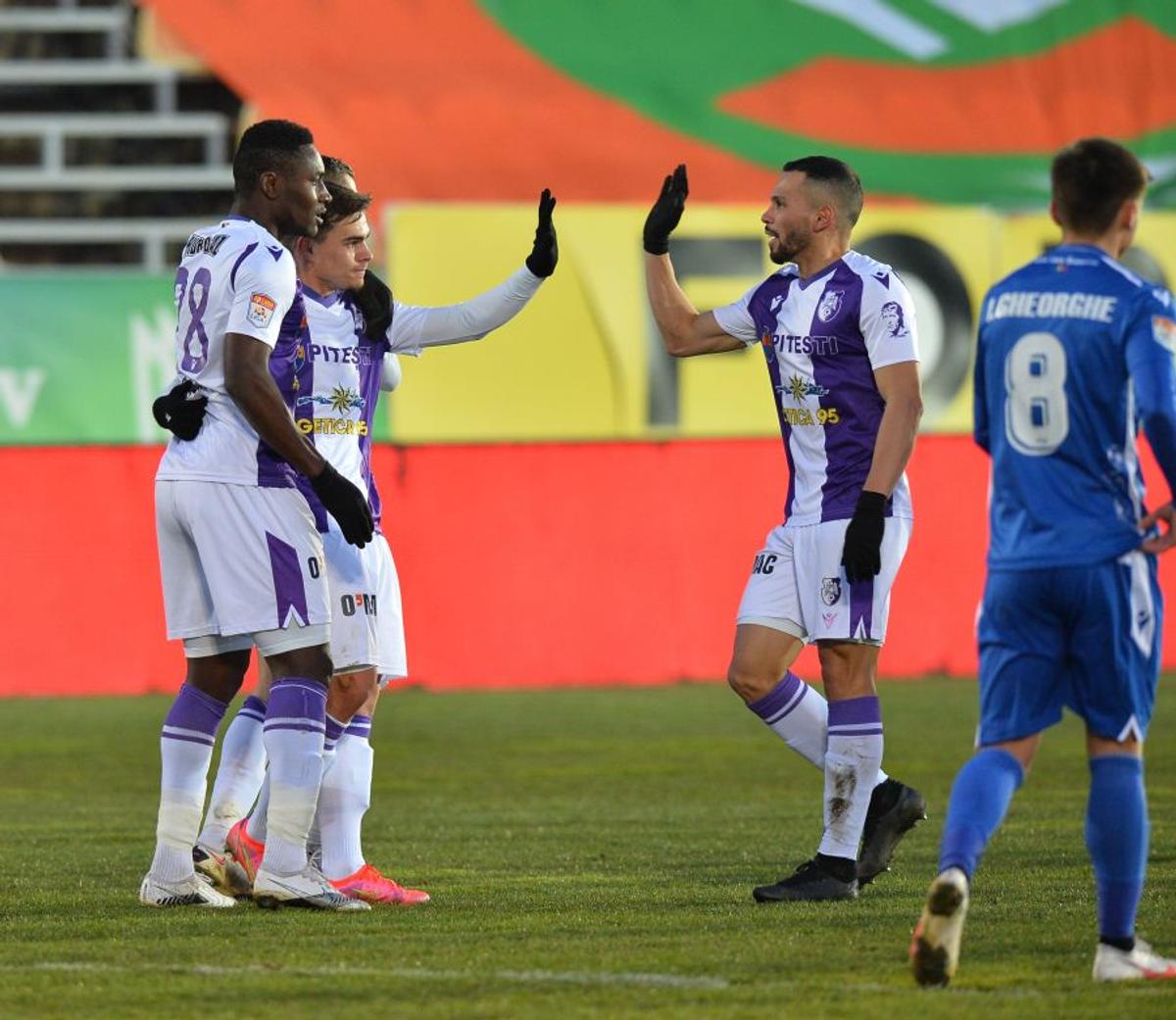 VIDEO Ca Dobrin și Mutu » FC Argeș egalează un record istoric, după 1-0 cu Voluntari! Cum arată clasamentul