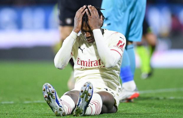 AC Milan, pas greșit în lupta pentru titlu! S-a încurcat cu Salernitana, ultima clasată în Serie A » Radu Drăgușin, integralist