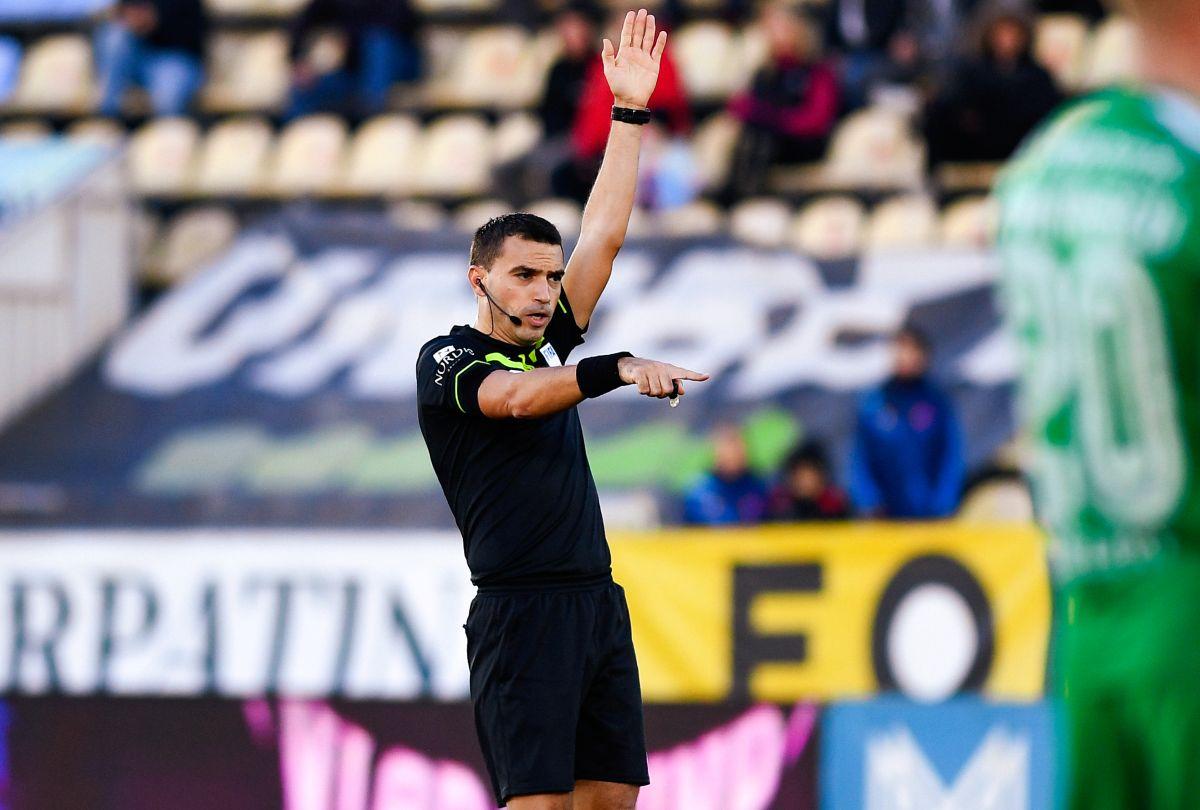 Hațegan, lovit de un jucător în FC Voluntari - Sepsi » Ce s-a întâmplat