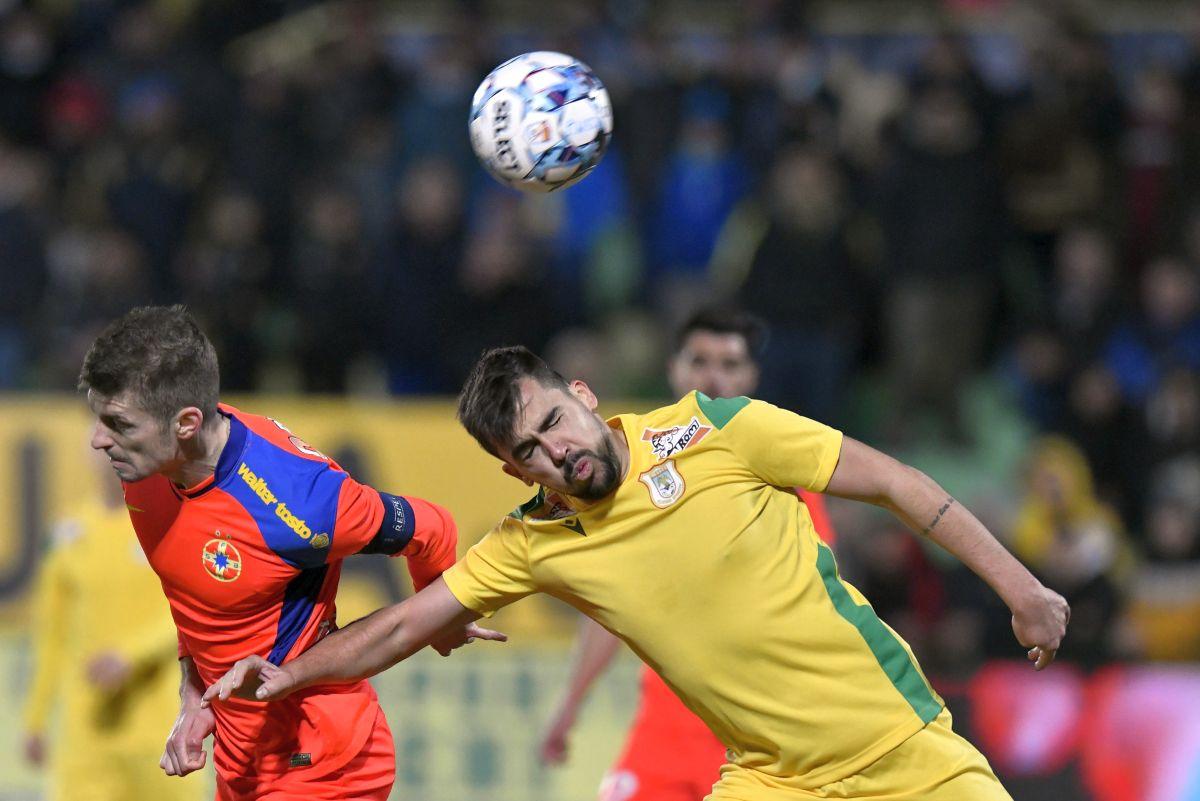 Gol controversat în CS Mioveni - FCSB » Cum a marcat Edjouma