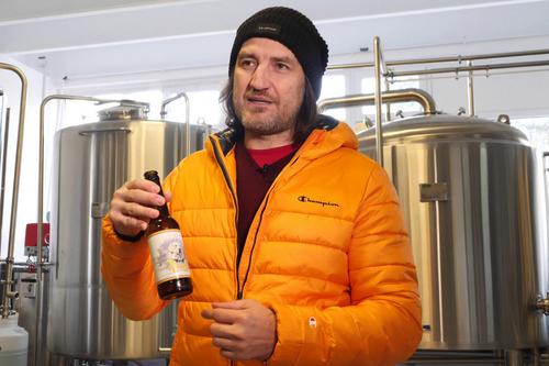 Călin Ignat își prezintă produsul final la care a ajuns după o muncă de 8 ani