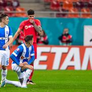 Florinel Coman ia o pastilă de la medic în FCSB - CS Universitatea Craiova / FOTO: Raed Krishan (GSP.ro)