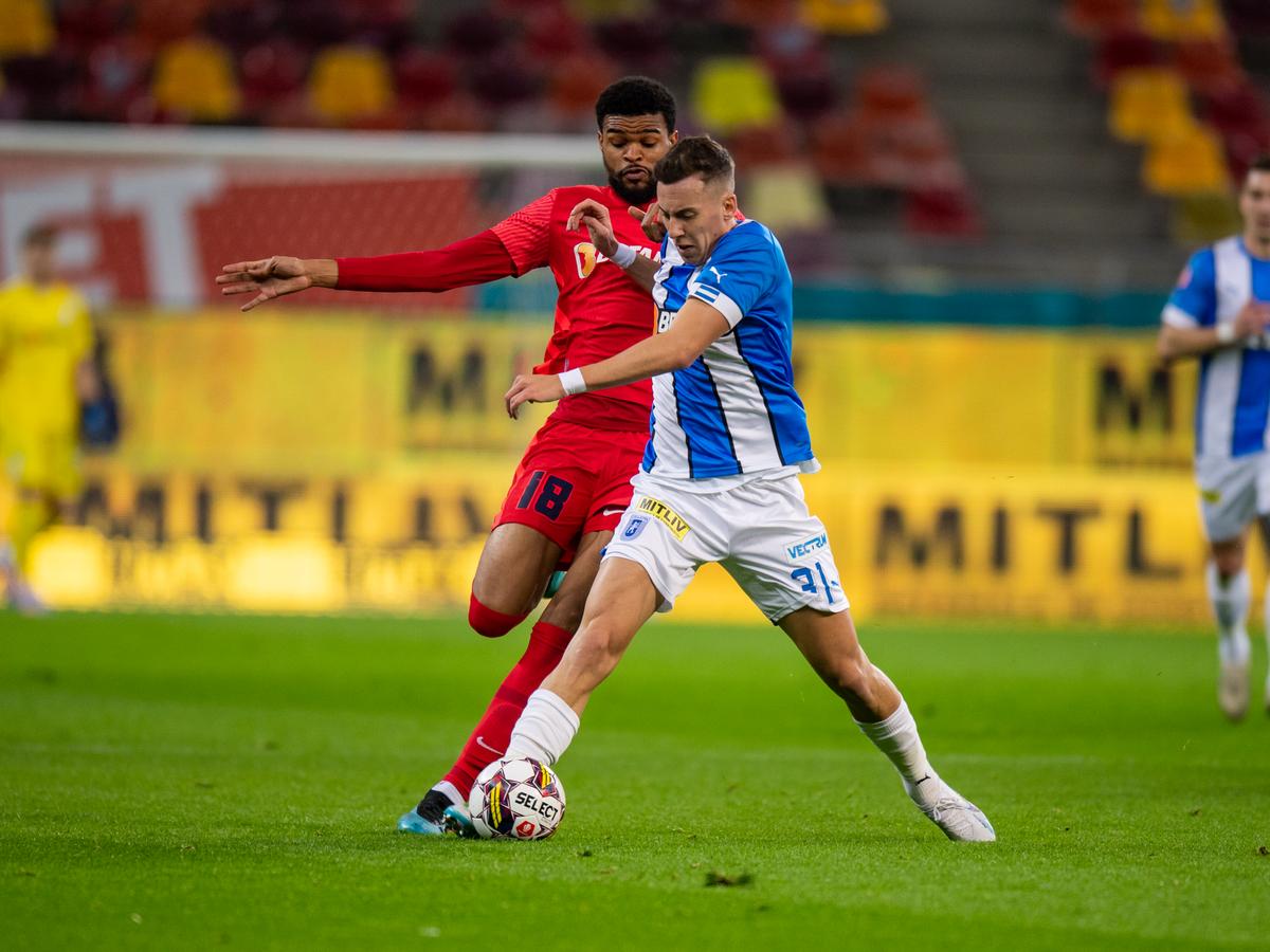 FCSB - CS Universitatea Craiova 1-1 » Cronică de Cristian Geambașu: „Târnovanu a dat, Târnovanu a luat”