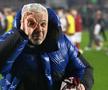Marius Șumudică e dorit de Al Okhdood. Pleacă de la Rapid? Foto: Imago Images