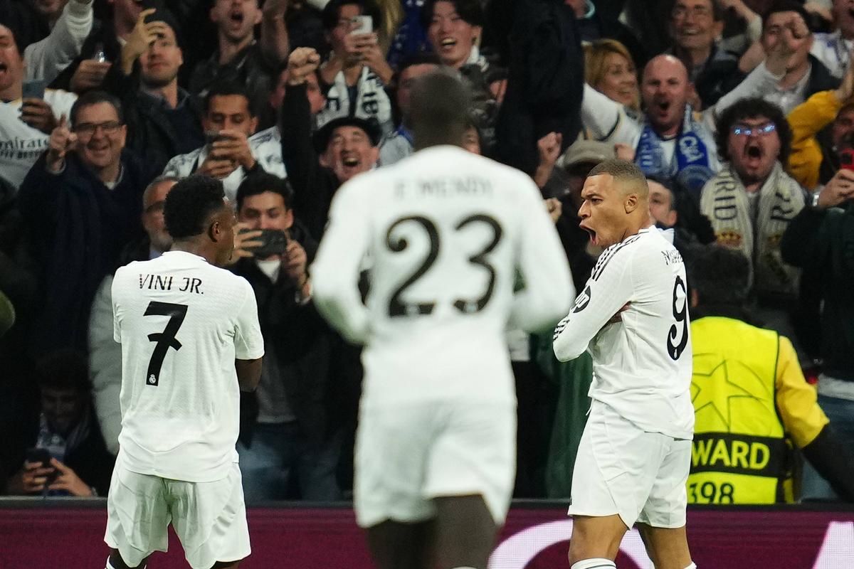 Ce a vorbit Ciprian Marica cu Istvan Kovacs în avion, după Real Madrid - Manchester City