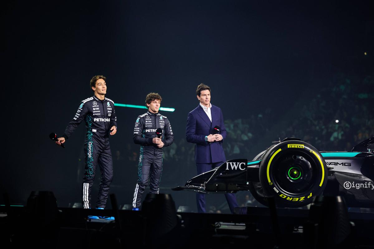 Echipele de Formula 1 și-au prezentat noile mașini