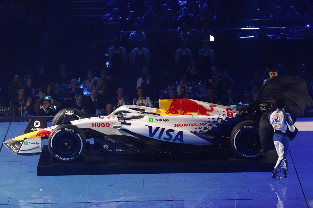 Echipele de Formula 1 și-au prezentat noile mașini
