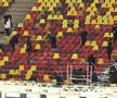 Suporterii FCSB l-au ascultat pe Mihai Stoica » Imaginile serii, pe Arena Națională: câți au venit la deszăpezire