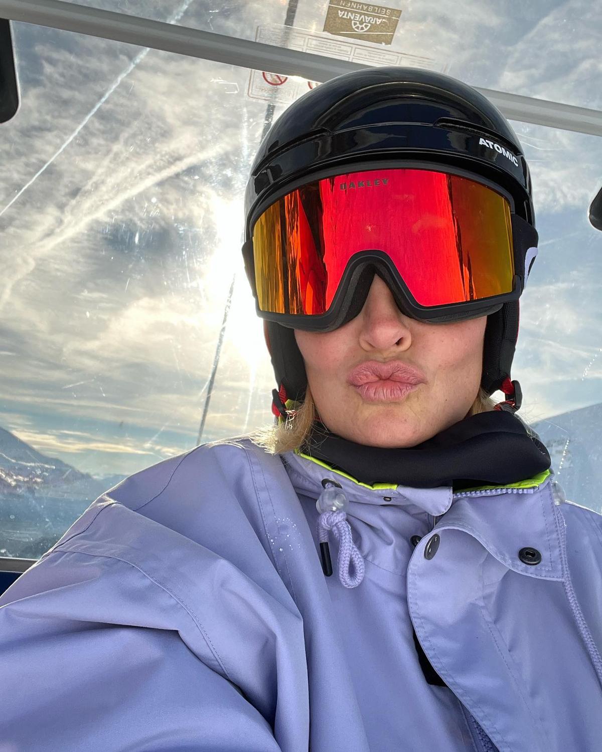 La 44 de ani, una dintre cele mai iubite artiste a renunțat la toate prejudecățile: ședințe foto incendiare » Ce sporturi practică