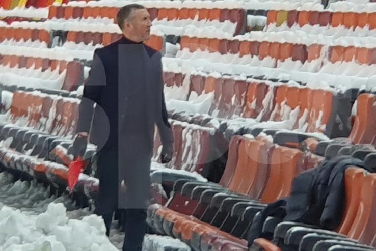 MM Stoica a pus umărul la deszăpezire/ Foto: GSP
