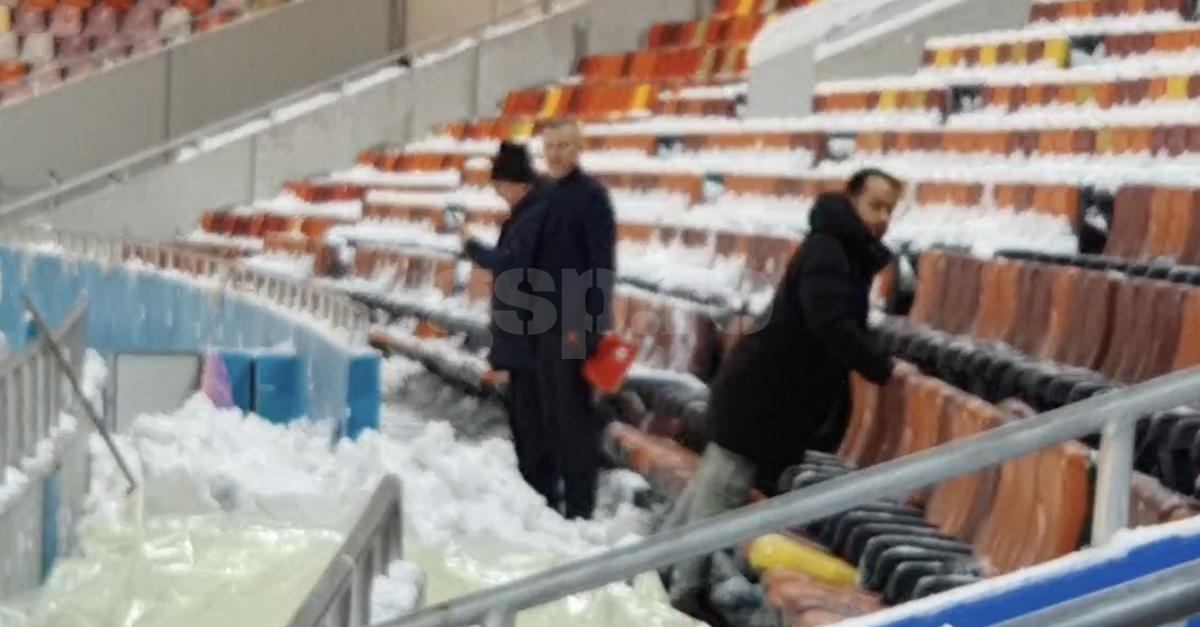 MM Stoica a pus umărul la deszăpezire