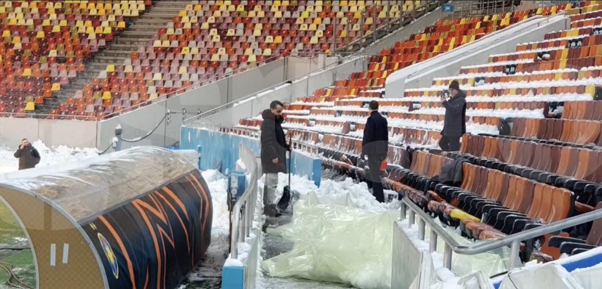 MM Stoica a pus umărul la deszăpezire