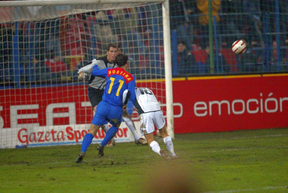 20 de ani de la sezonul UEFAntastic reușit de FCSB! » Ce s-a întâmplat atunci în grupă e incredibil + schimbarea de antrenor venită de nicăieri