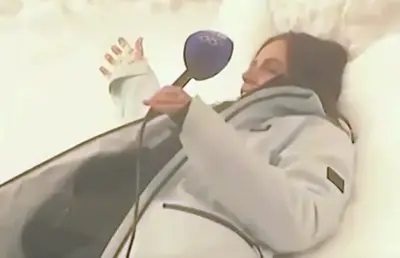 Jurnalista și-a prezentat scuze, după live-ul aiuritor de la Jocurile Olimpice: „Nu trebuia să beau alcool”