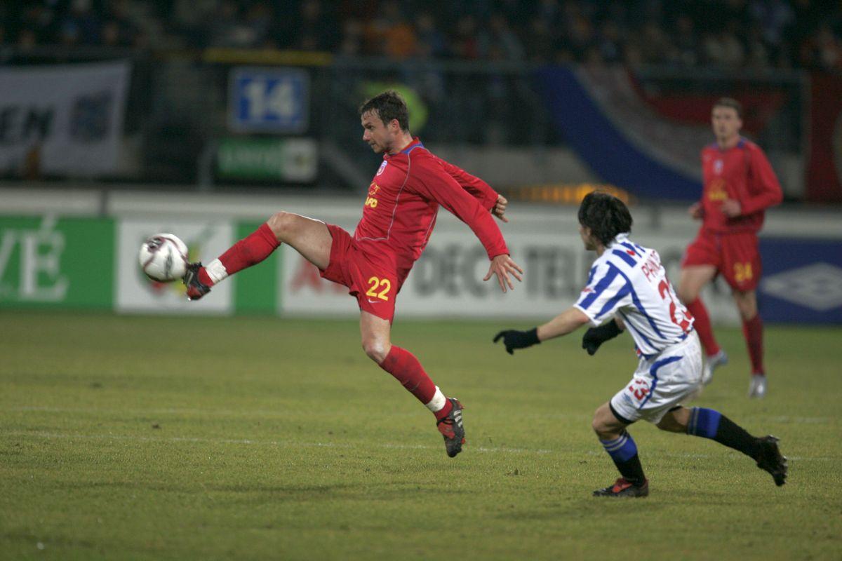 20 de ani de la sezonul UEFAntastic reușit de FCSB! » Ce s-a întâmplat atunci în grupă e incredibil + schimbarea de antrenor venită de nicăieri