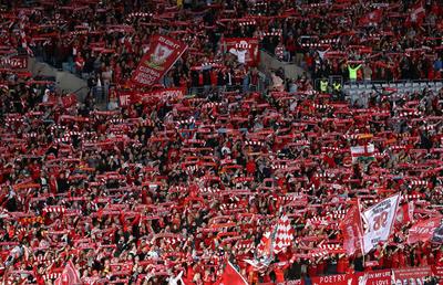 CORONAVIRUS. Posturile de radio din Europa vor reda simultan „You’ll never walk alone” » Când și cine s-a alăturat în România