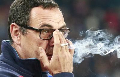Juventus ia măsuri speciale de protecție pentru a-l proteja pe Maurizio Sarri de Coronavirus: e fumător înrăit și are antecedente medicale